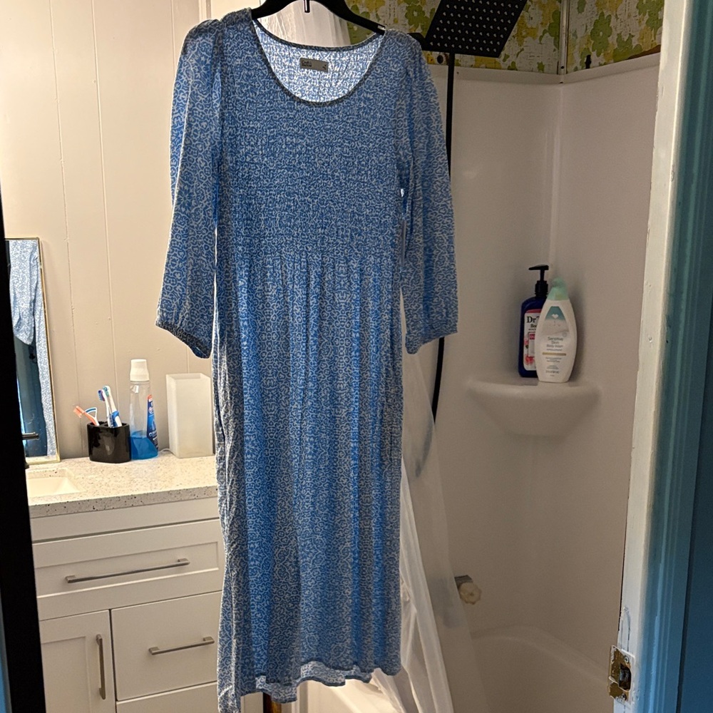 Croft & Barrow Long Sleeve Blue Dress